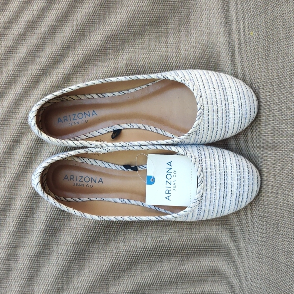 Arizona Macy ShoesMulticolor, Size 7M,6M Women's New without box. - Picture 6 of 7